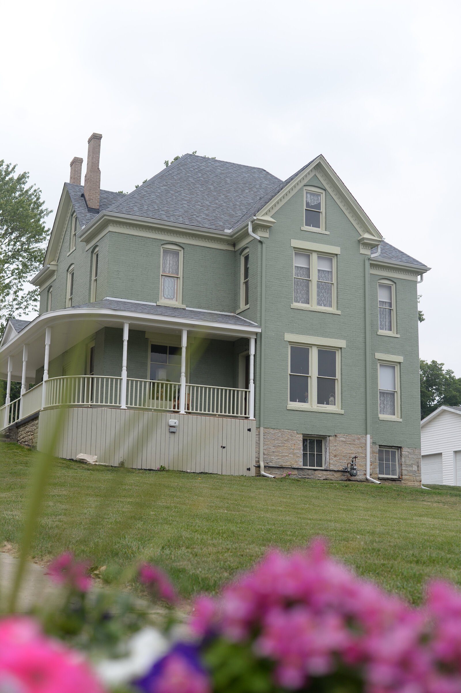 The Hopewell House in Urbana, Indiana.