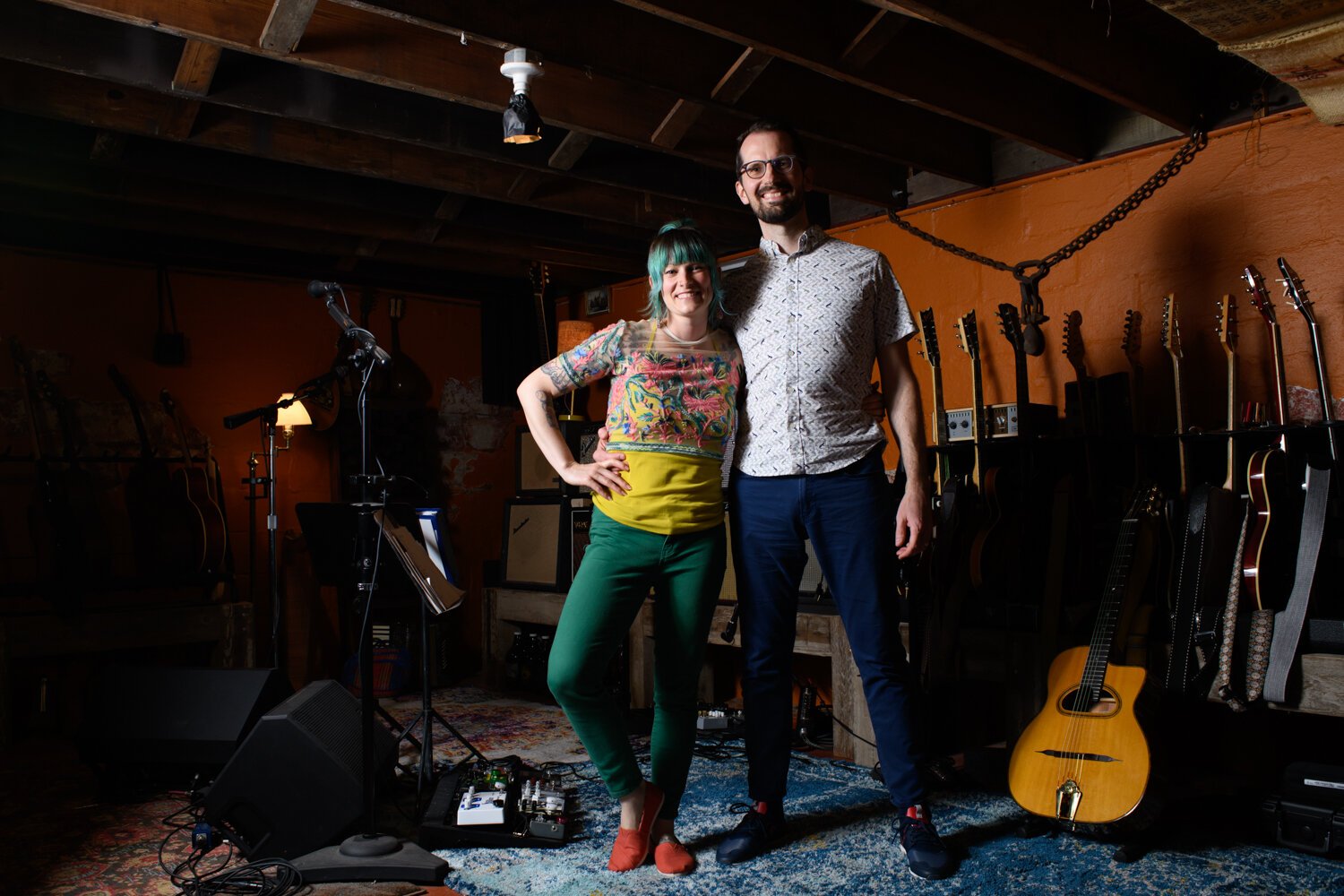 Lyndsy Rae Porter and Ben Porter are both French musicians who play in a band together and separately.